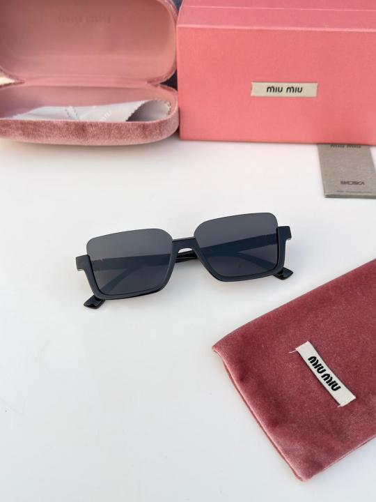 Mi_u m_iu 58204 black